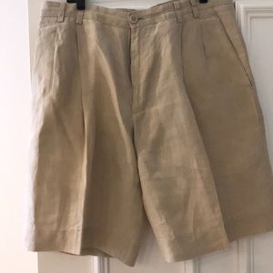 Jhane Barnes linen khaki shorts. Size 32